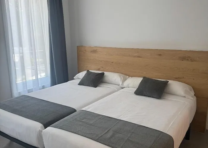 אכסניה Alda De Rei פאלאס דה ריי