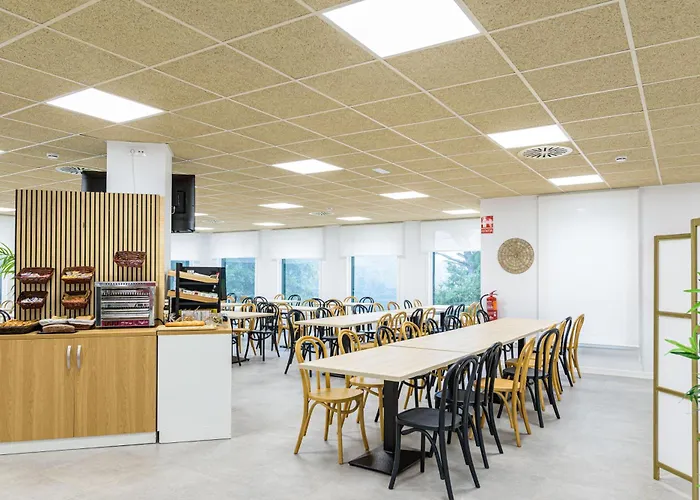 אכסניה Alda De Rei פאלאס דה ריי