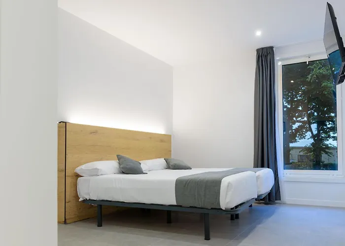 Alda De Rei אכסניה פאלאס דה ריי